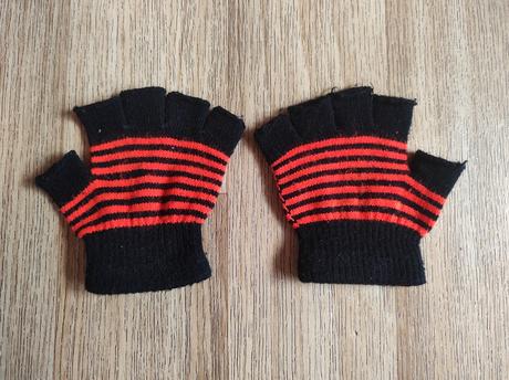 Cyklistické rukavice, 146