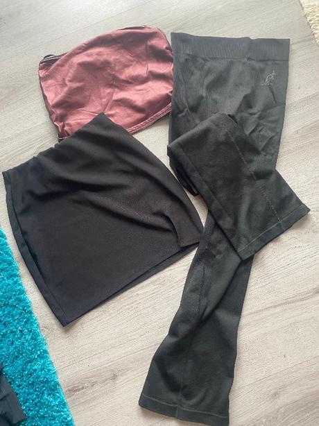 Krásný set věcí,top,sukně,kalhoty velikost 38/m, m