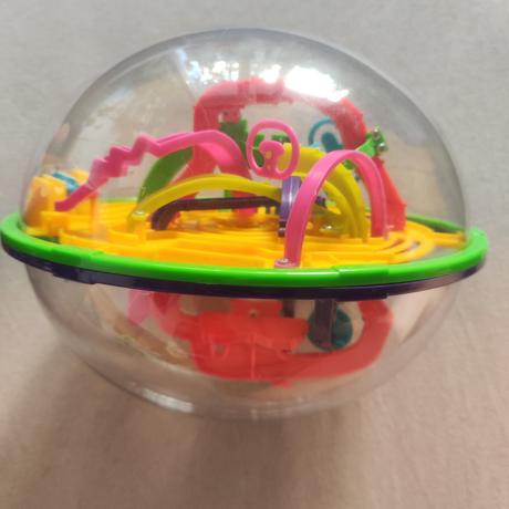 Hlavolam intellect ball 208 kroků,