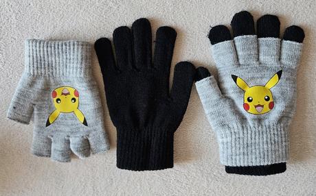 Dětské nové prstové rukavičky šedé pokemon pikachu, 104