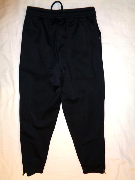 Super černé lesklé tepláky, 116