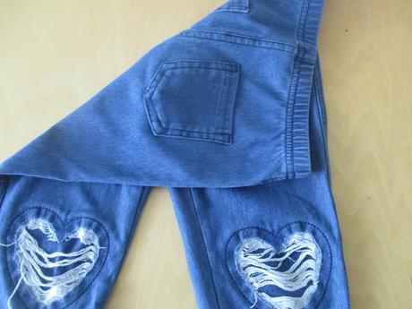 Džiny, calzedonia,104