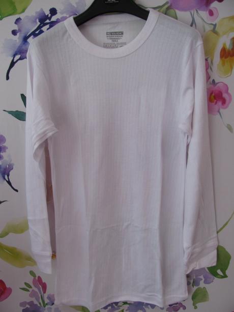 Teplé bílé spodní prádlo, l