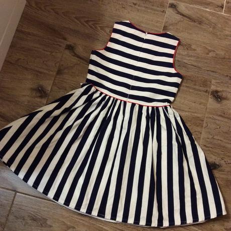 Šaty s proužkem, matalan,158