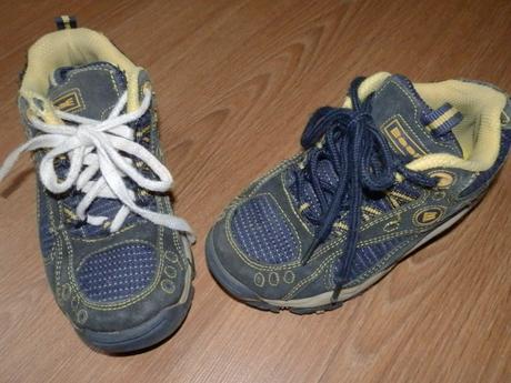 Botasky vnitřní stélka naměřena 17,5 cm, 28