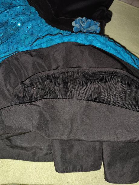 Dívčí slavnostní šaty vel. 104 - 110, 104