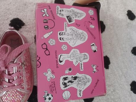 Třpytivé tenisky pastry pop, 27