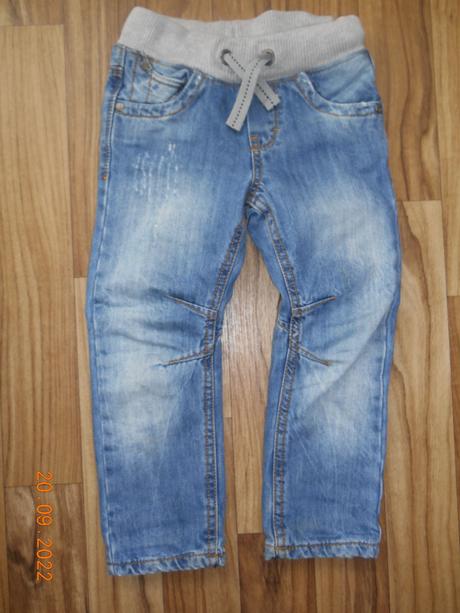 Rifle, džíny dopodopo, dopodopo,104