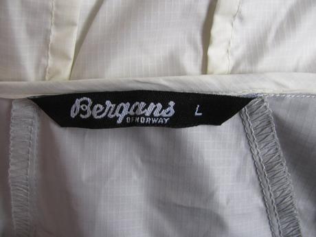Dámská lehká větrovka s kapucí bergans, l