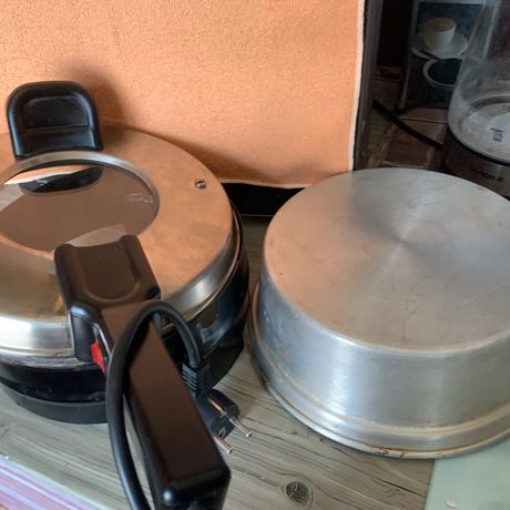 Remoska s nerez víkem a skleněným průzorem, 