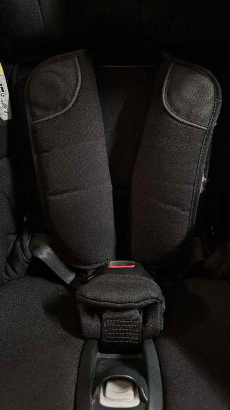 Autosedačka se základnou, 