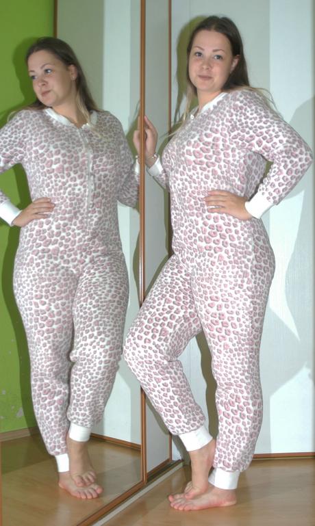 Chlupatý teplý overal s leopardím motivem, 38