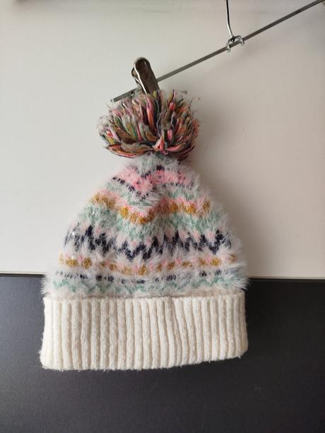 Čepice zn. f&f vel.98, f&f,98