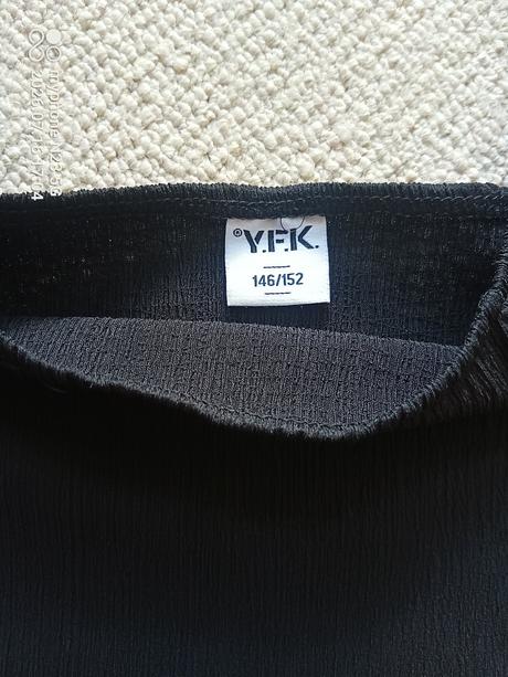Crop top zn."y.f.k." vel."146/152", 146