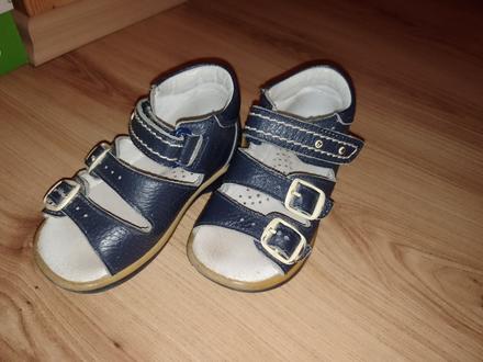 Sandálky kožené, dpk,25