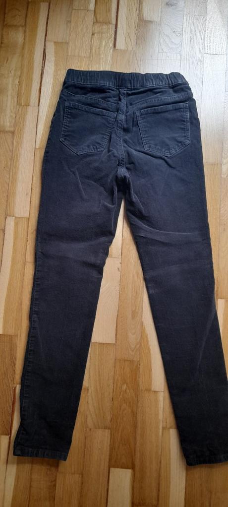 3x dívčí džegíny, 140