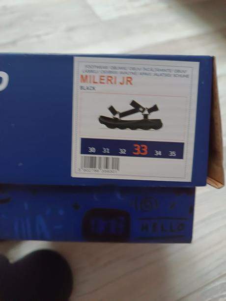 Černé sandálky 33, 33