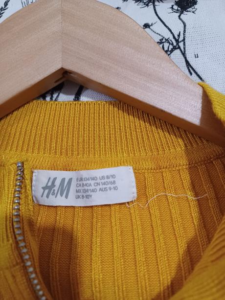 Hořčicový žebrovaný top, h&m,140