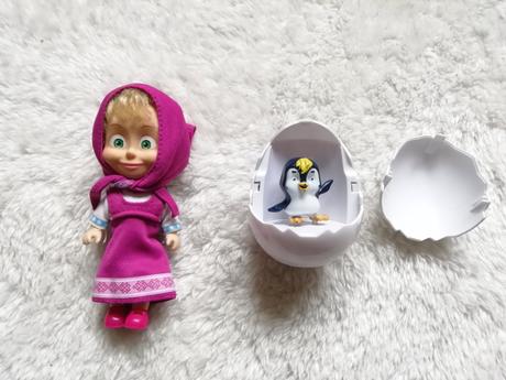 Máša a tučňák ve vajíčku, simba, 