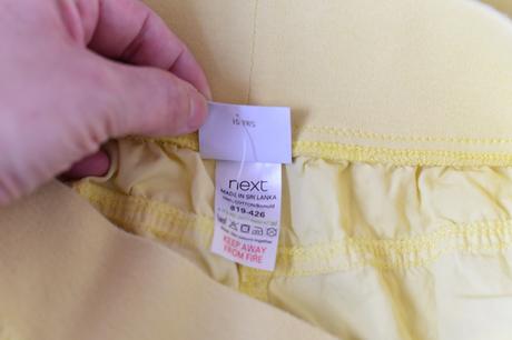 Kraťasy 3/4 vel. 15 let, next,170