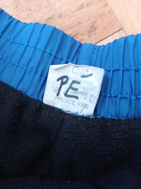 Oteplováky 128, 128