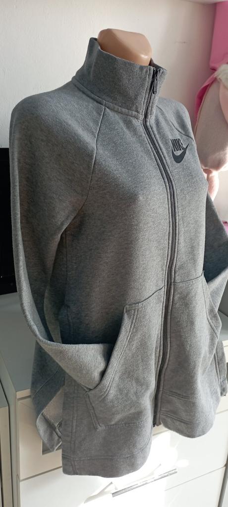 Delší mikina zn."nike" vel."xs" oblékne i větší ve, nike,xs