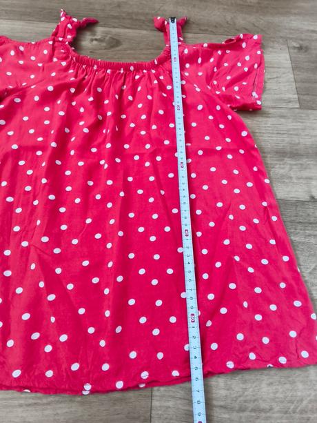 Červený top s puntíky, yigga,146