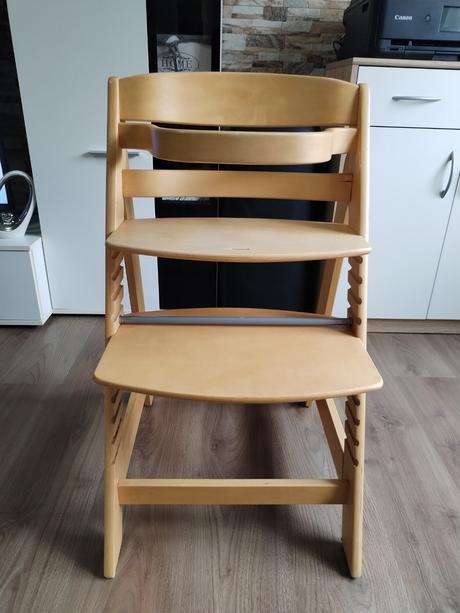 Celodřevěná polohovatelná jídelní židle pro dítě,
