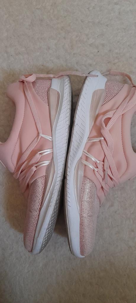 Meruňkové třpytivé tenisky, 40