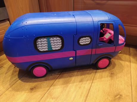 Karavan pro panenky lol surprise omg, 