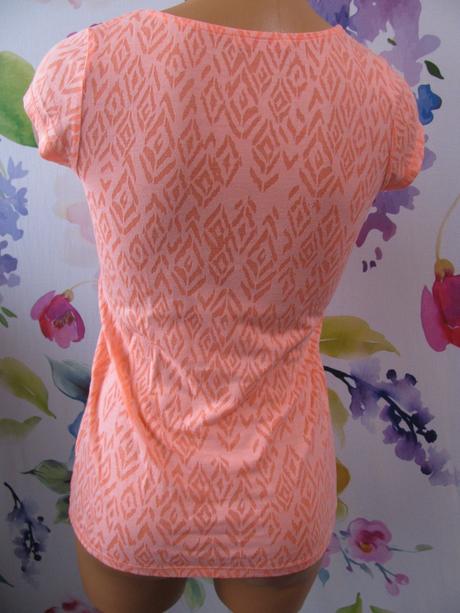 Dámská pružná halenka,lososová barva, camaieu,32