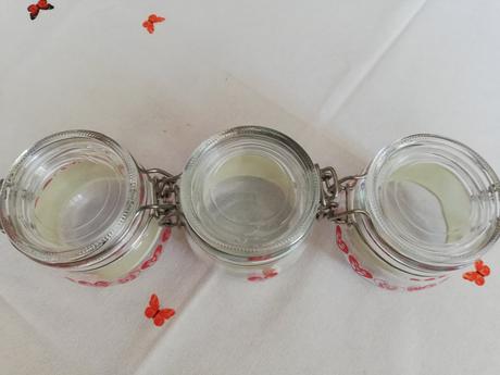 Dózy ikea se srdíčky a zavíracím vikem sada 3 ks.,