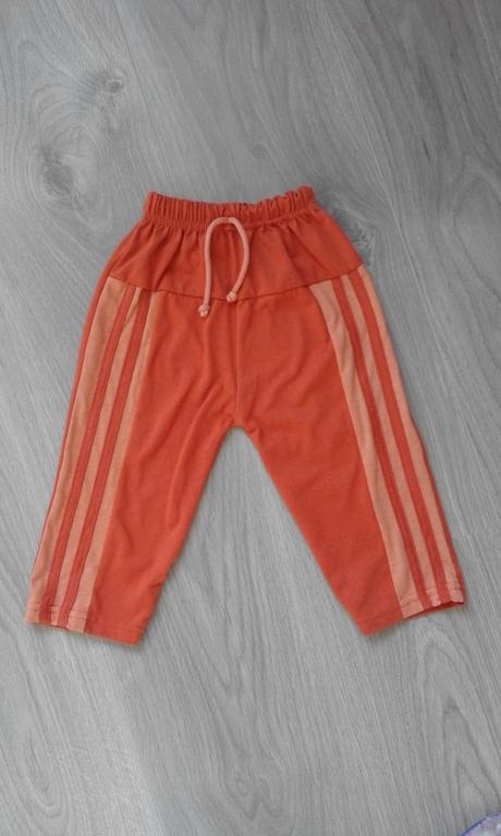 617 - tepláčky, 80