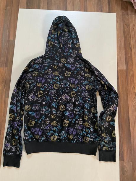 Hol. nabízím k prodeji tento set 3 kousků. věci no, s