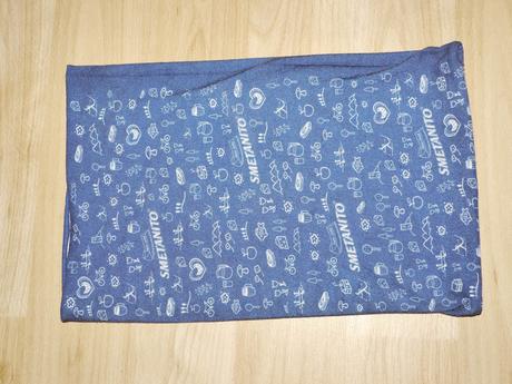 Nakrcnik modry a bily,