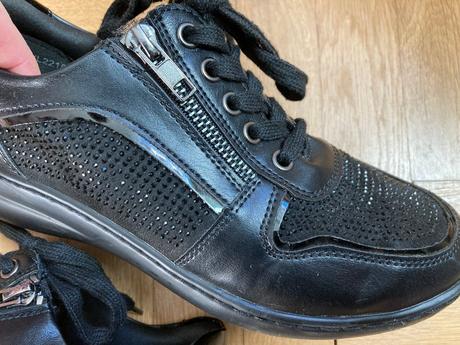 Boty do města nebo do školy pro slečnu, vel.37, clara barson,37