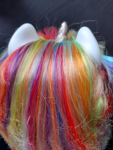 Velký jednorožec poopsie barevný střihlá ofina, 