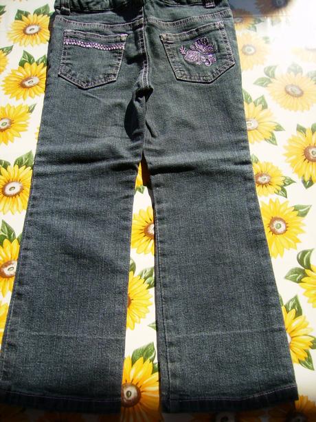 Rifle holčičí s vyšíváním vel.4 - 5 let, girl2girl,104