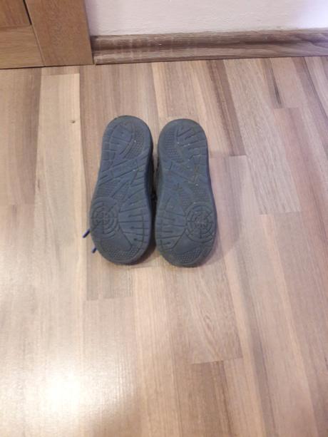 Skoro nové - boty ponto 20 (nošené cca 14 dní), 27