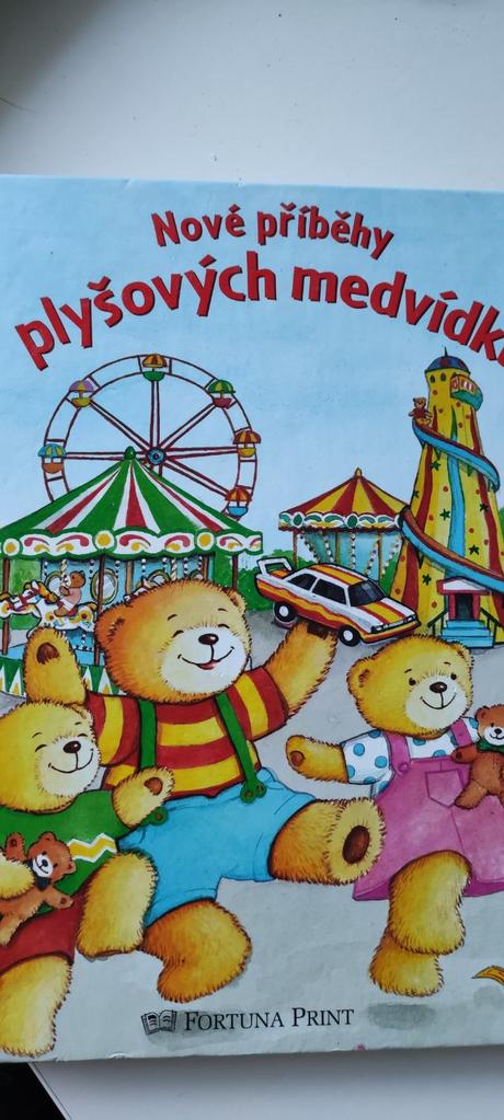 Kniha nové příběhy plyšových medvídků,