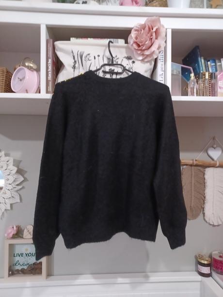 Černý svetr s flitry 164 / xs-m, reserved,164