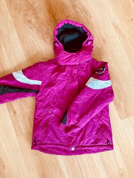 Lyžařská dívčí bunda 140 - ale menší, 134