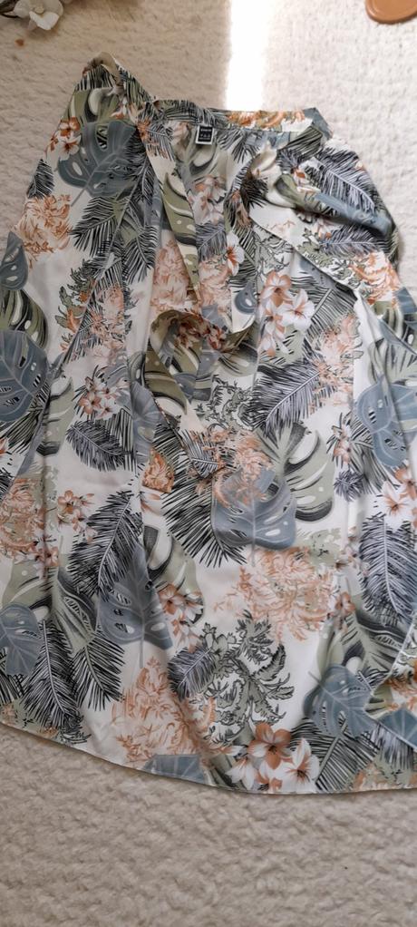 Shein tropický plážový set top s maxi sukní, l