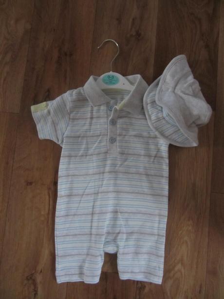 Overal s kloboučkem, f&f,56