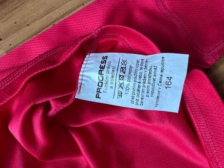 Funkční tričko, 158