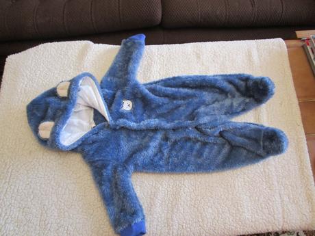 Heboučká modrá plyšová kombinézka na 0-3 měsíce, 68