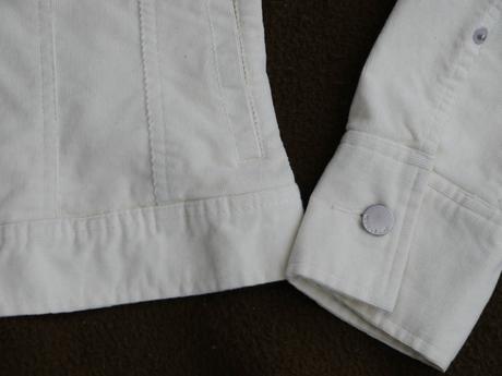 Manzestrova kremove bila bundicka, mango,s