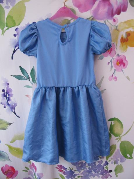 Karnevalové šaty matilda roald dahl,