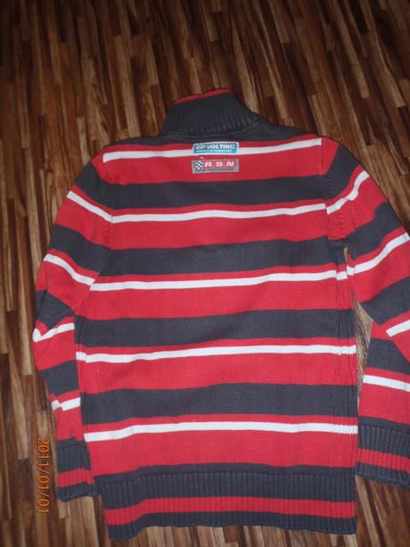 Svetr mcquenn, c&a,128