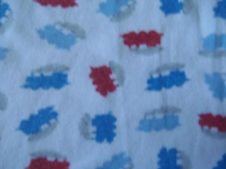 Tílko s mašinkama, 98